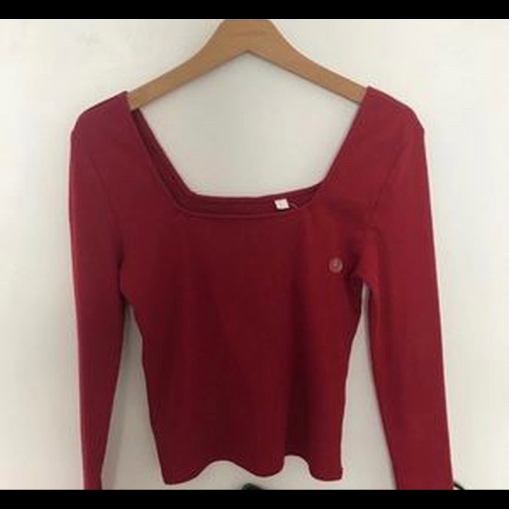 BASICS pacsun red square neck long sleeve